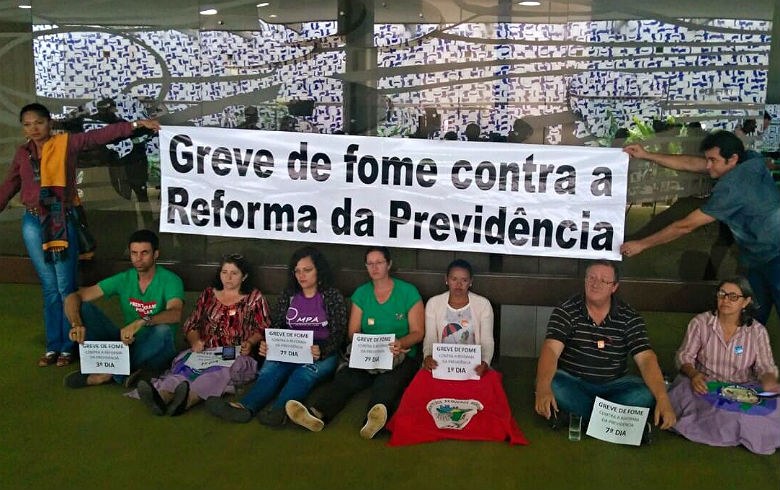 Trabalhadores Rurais estão em greve de fome contra a Reforma da Previdência desde o dia 5 de dezembro