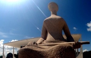 stf_imagem mulher estatua