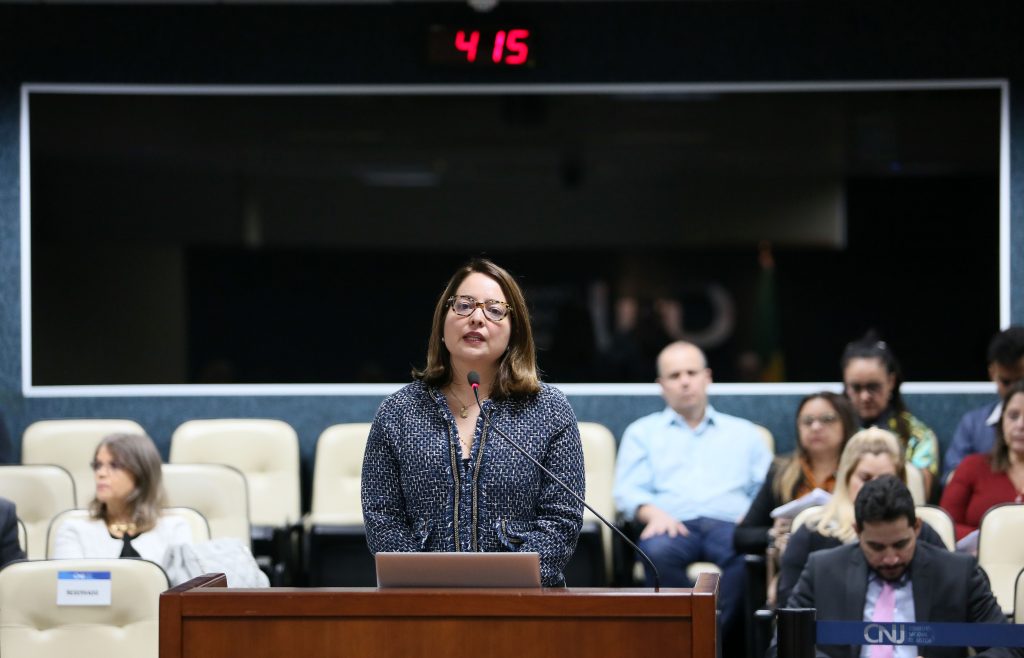 A juíza Maria Cândida de Almeida falou da dificuldade enfrentadas na carreira pelas mulheres. / Foto: G. Dettmar/CNJ
