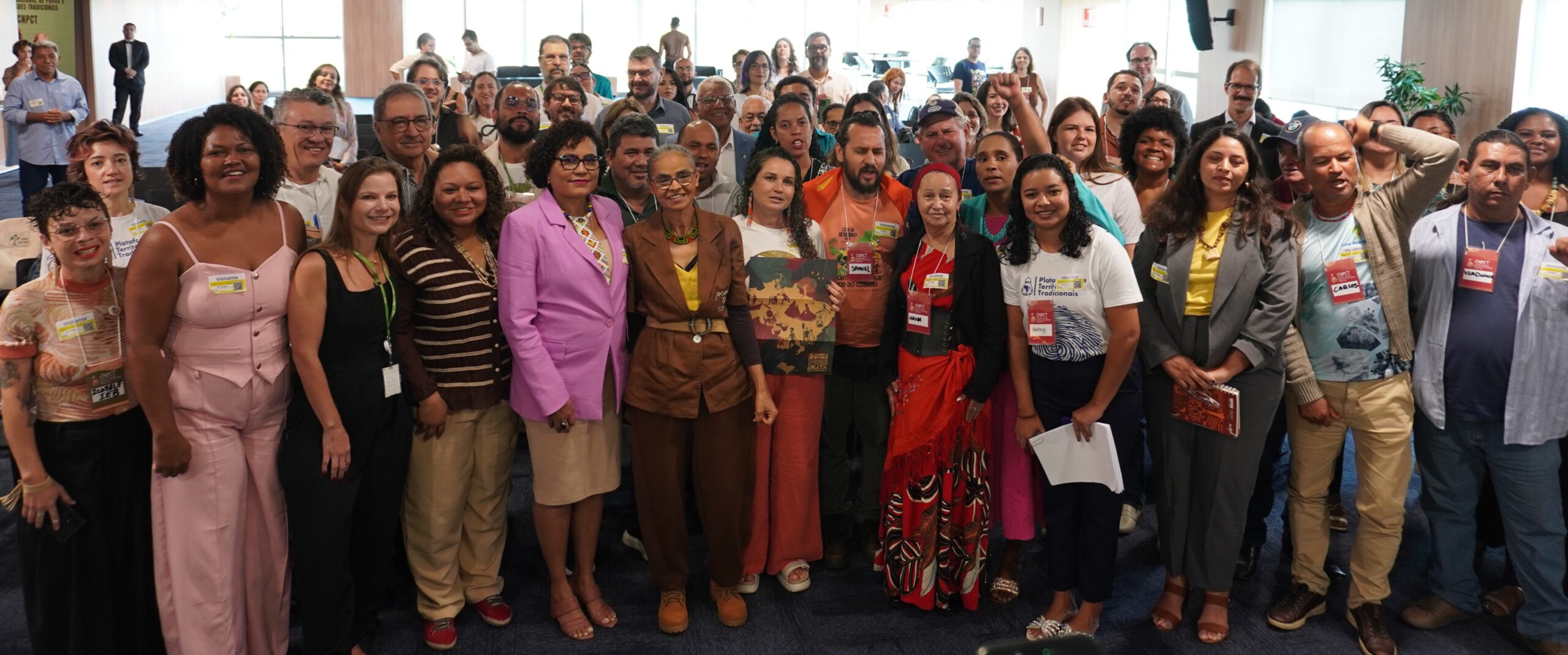 Entrega de carta de reinvidicações dos povos tradicionais para ministra Marina Silva. Foto: Camila Araujo/Rede Cerrado