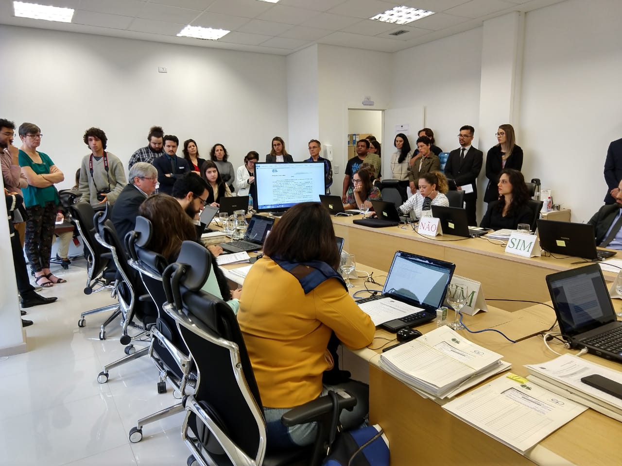 Reunião do Conselho da Defensoria Pública votou pela revogação do artigo que garante autonomia ao defensor. Foto: Alice Correia